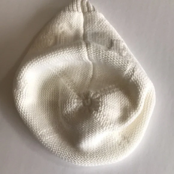 Givenchy Tonal Raised Logo Jacquard Knit Wool Beanie Hat Cream Off White NWT - Picture 5 of 15